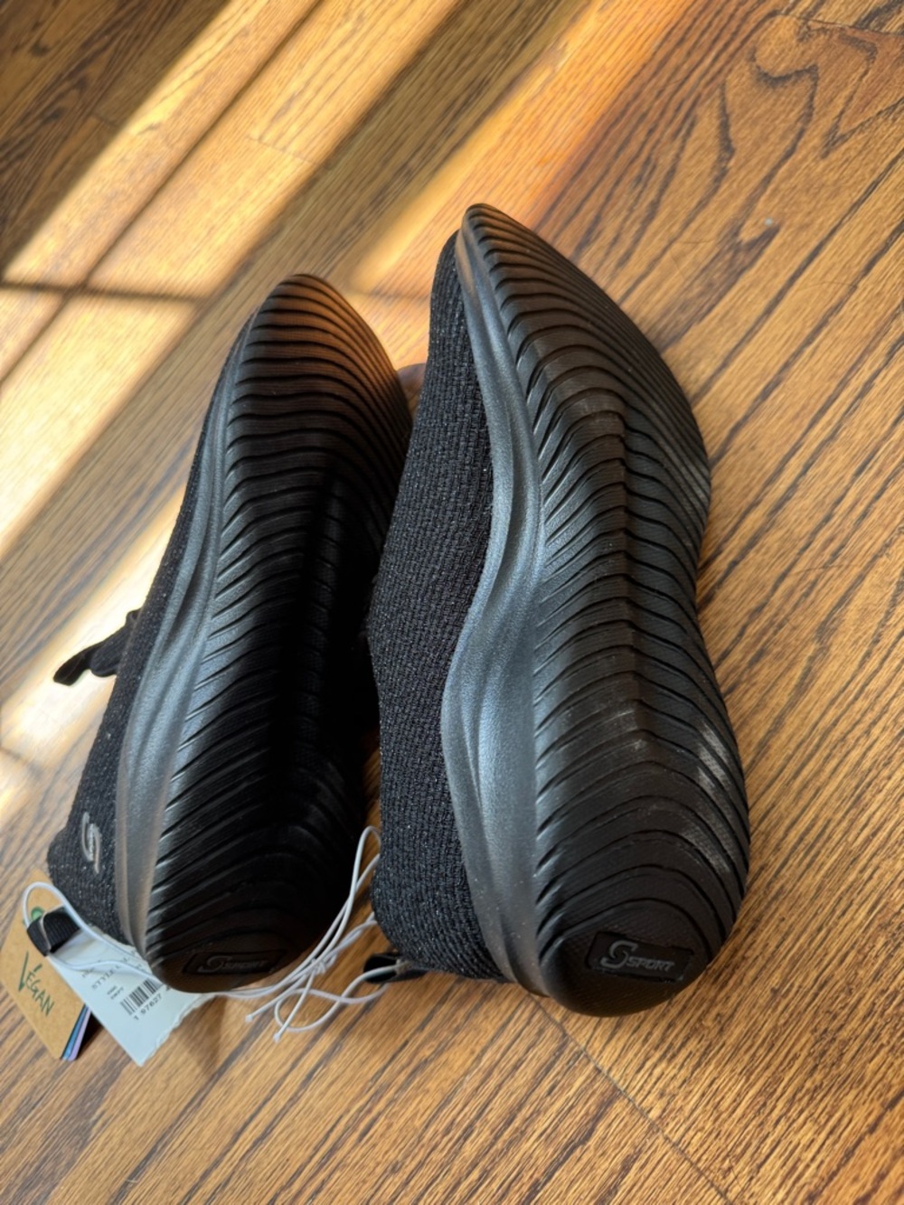 NWT! Skechers Sport Black Knit Slip-On Athletic Shoes with memory foam size 6 - Picture 6 of 8